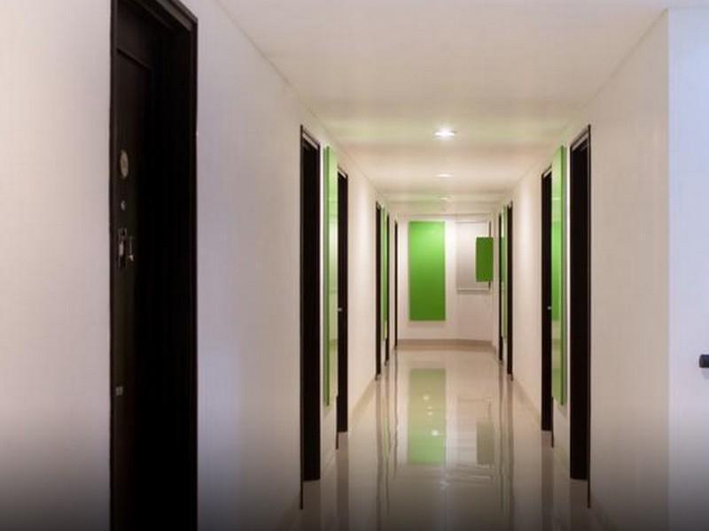 Amaris Hotel Cimanuk Bandung Exterior photo